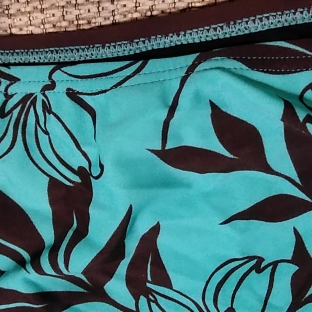 Bathing suit - Picture 4 of 4